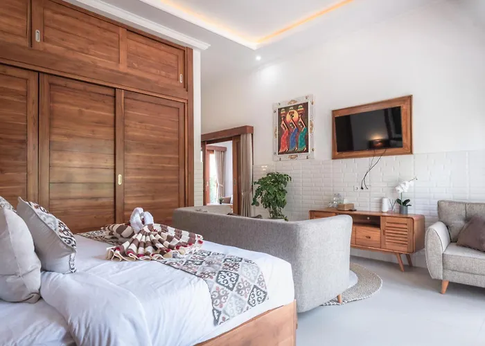 Villa Luxury 4br With Private Pool Near