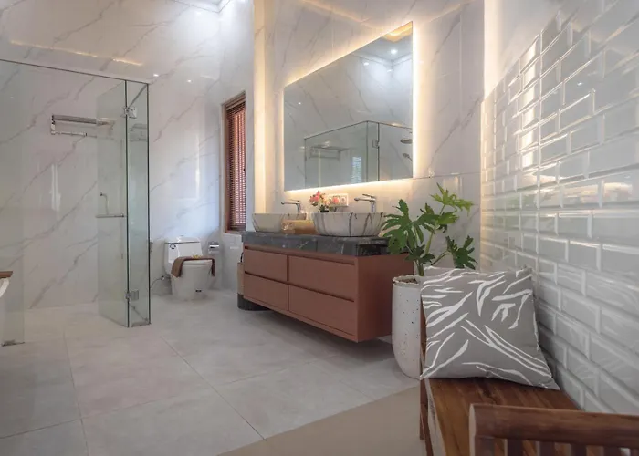 Villa Luxury 4br With Private Pool Near