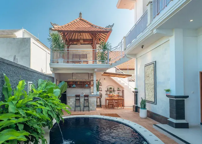 Luxury 4br With Private Pool Near Lovina