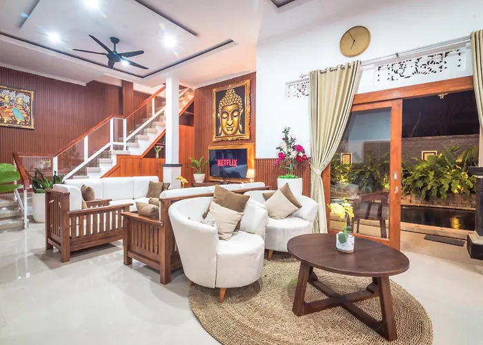 Villa Luxury 4br With Private Pool Near Lovina