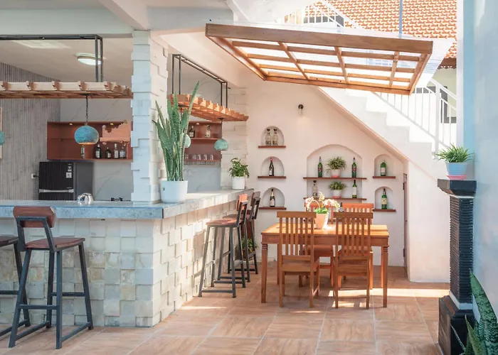 Luxury 4br With Private Pool Near Villa Lovina